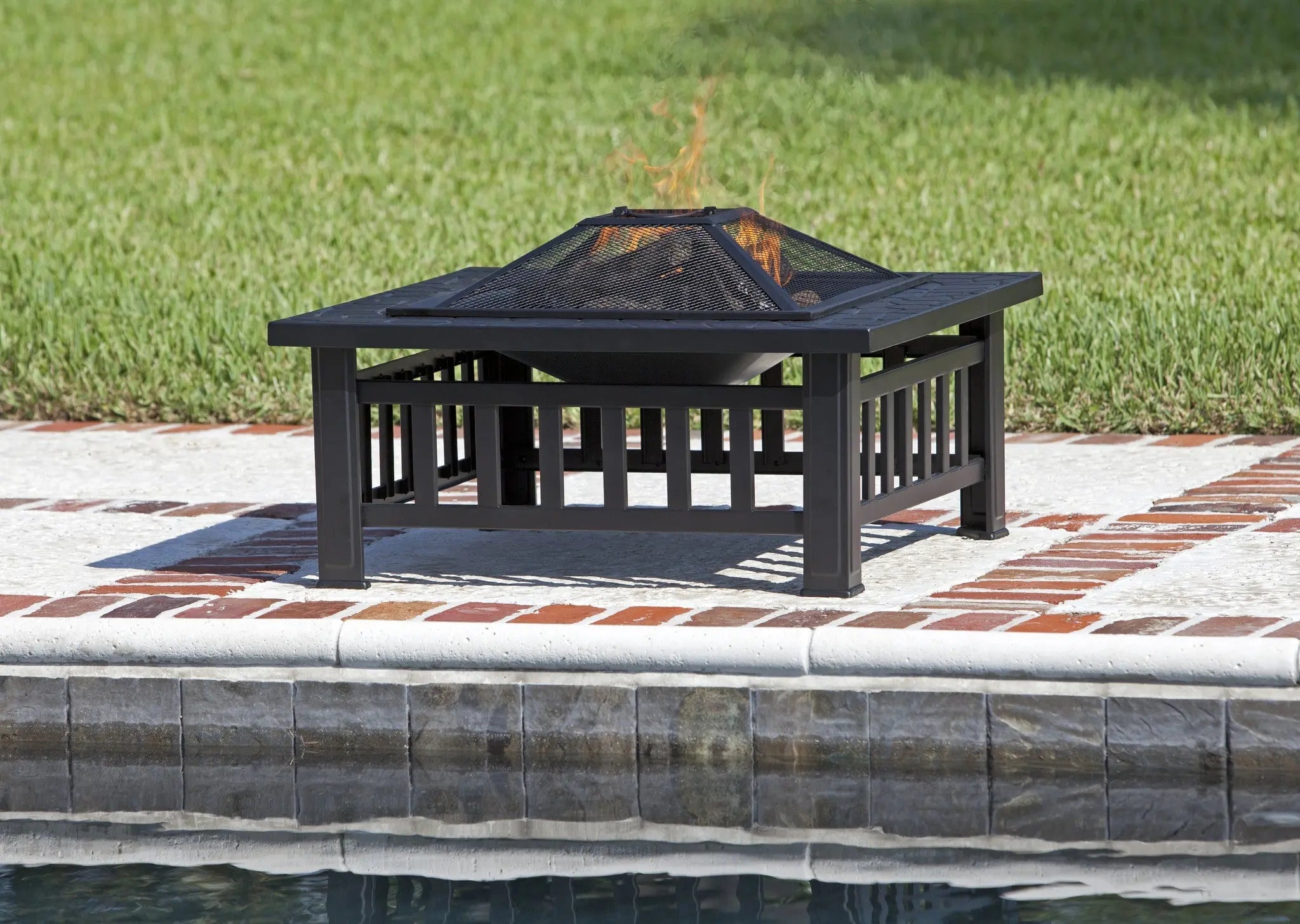 Stonemont Square Fire Pit